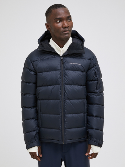 Men Frost Down Jacket Black model Men Frost Down Jacket Black model